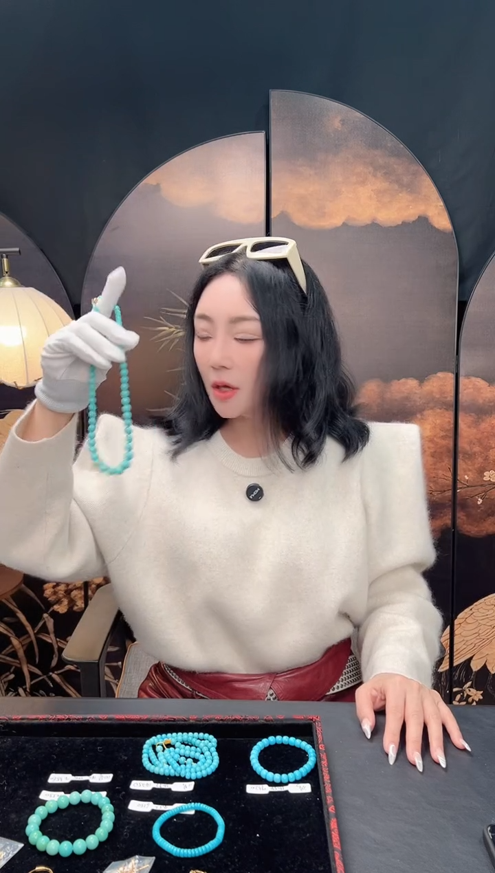 未镶嵌绿松石颈饰1