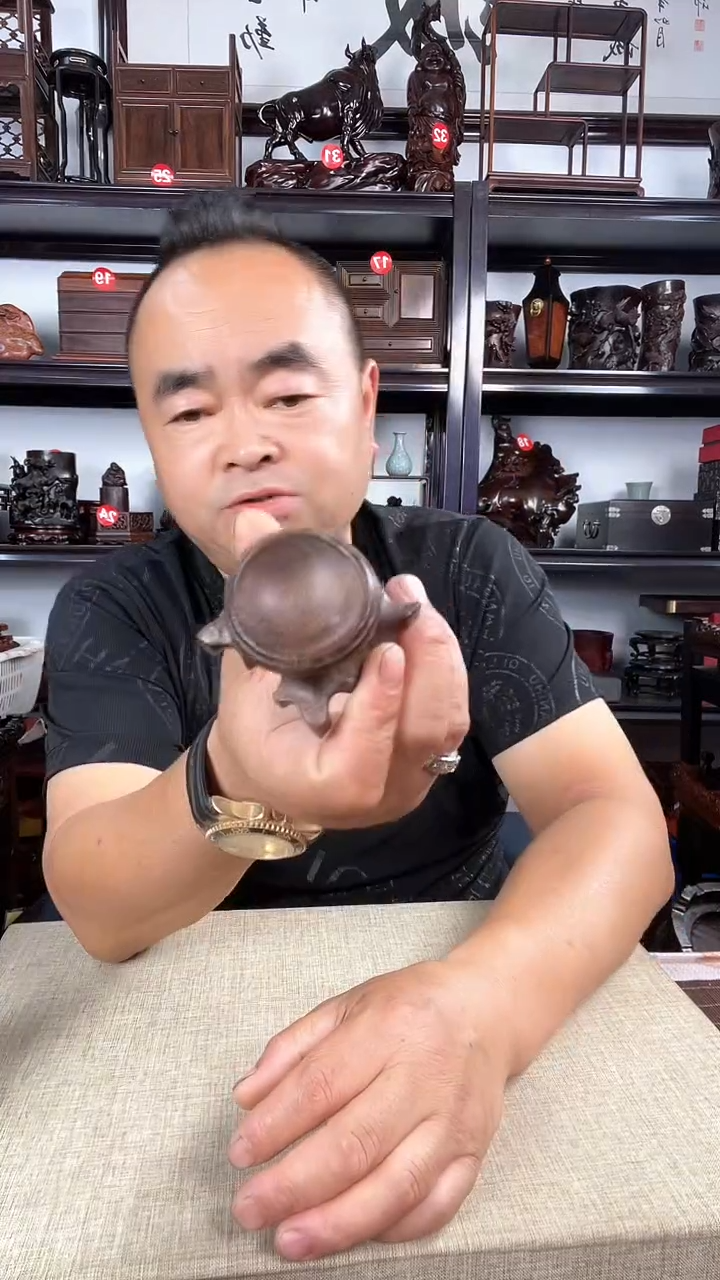 木黑水老李红木工艺品