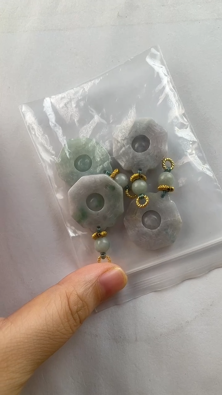 【闪购商品】翡翠颈饰未镶嵌定制翡翠