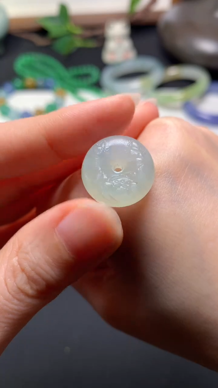 未镶嵌定制翡翠0667969543