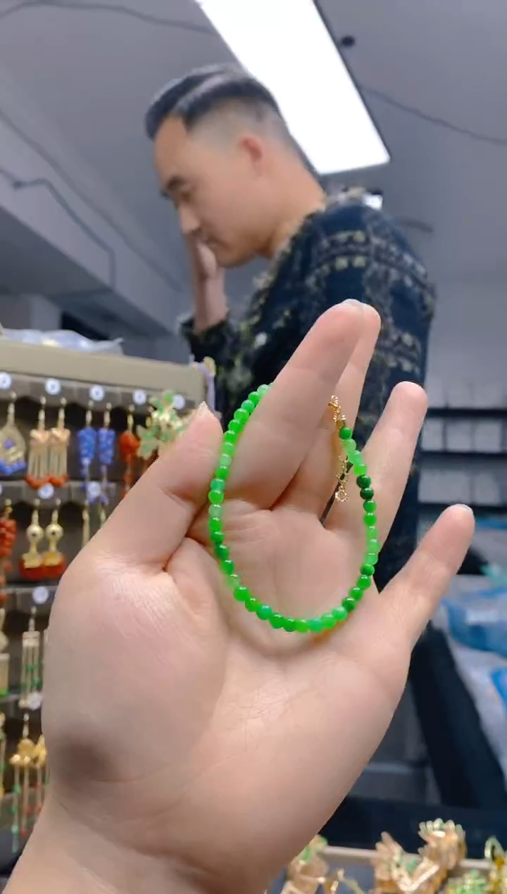 【闪购商品】翡翠耳饰合金0261翡翠手链