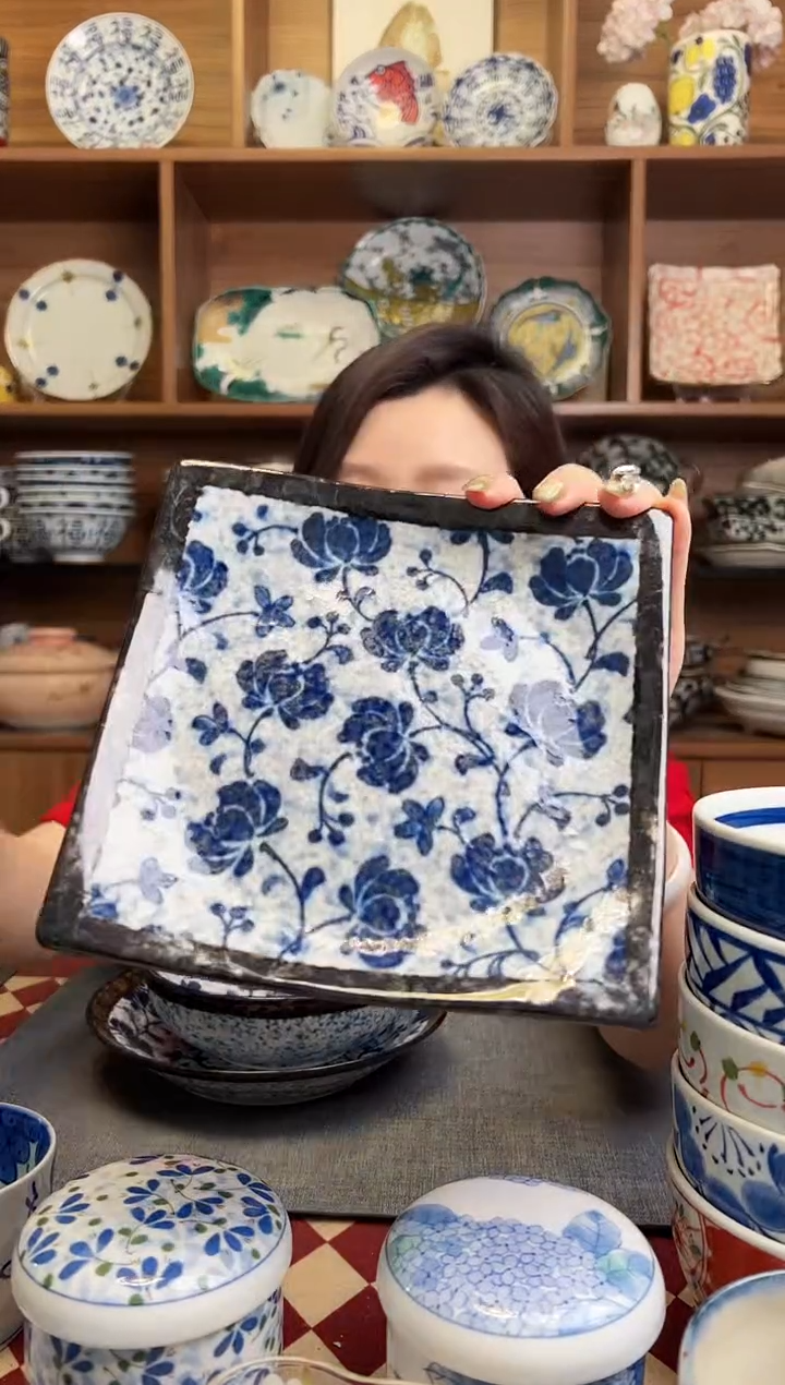 瓷片舞兰17cm小方盘      