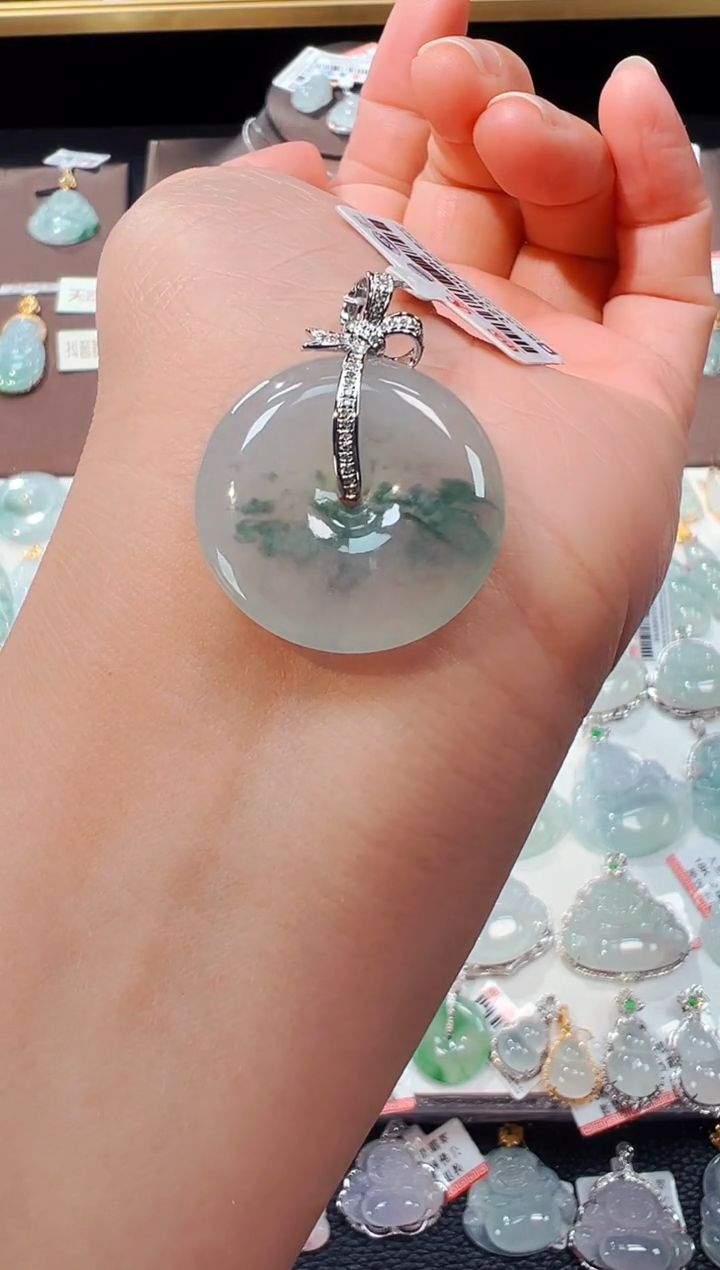 【闪购商品】翡翠吊坠(不含链)18K金镶嵌平安扣吊坠995