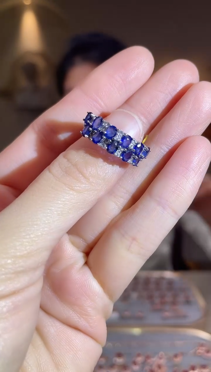 手饰蓝宝石银S925镶嵌手饰