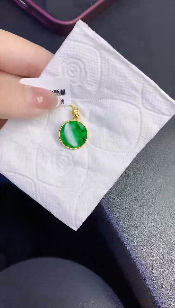 颈饰未镶嵌翡翠缅甸天然翡翠a货