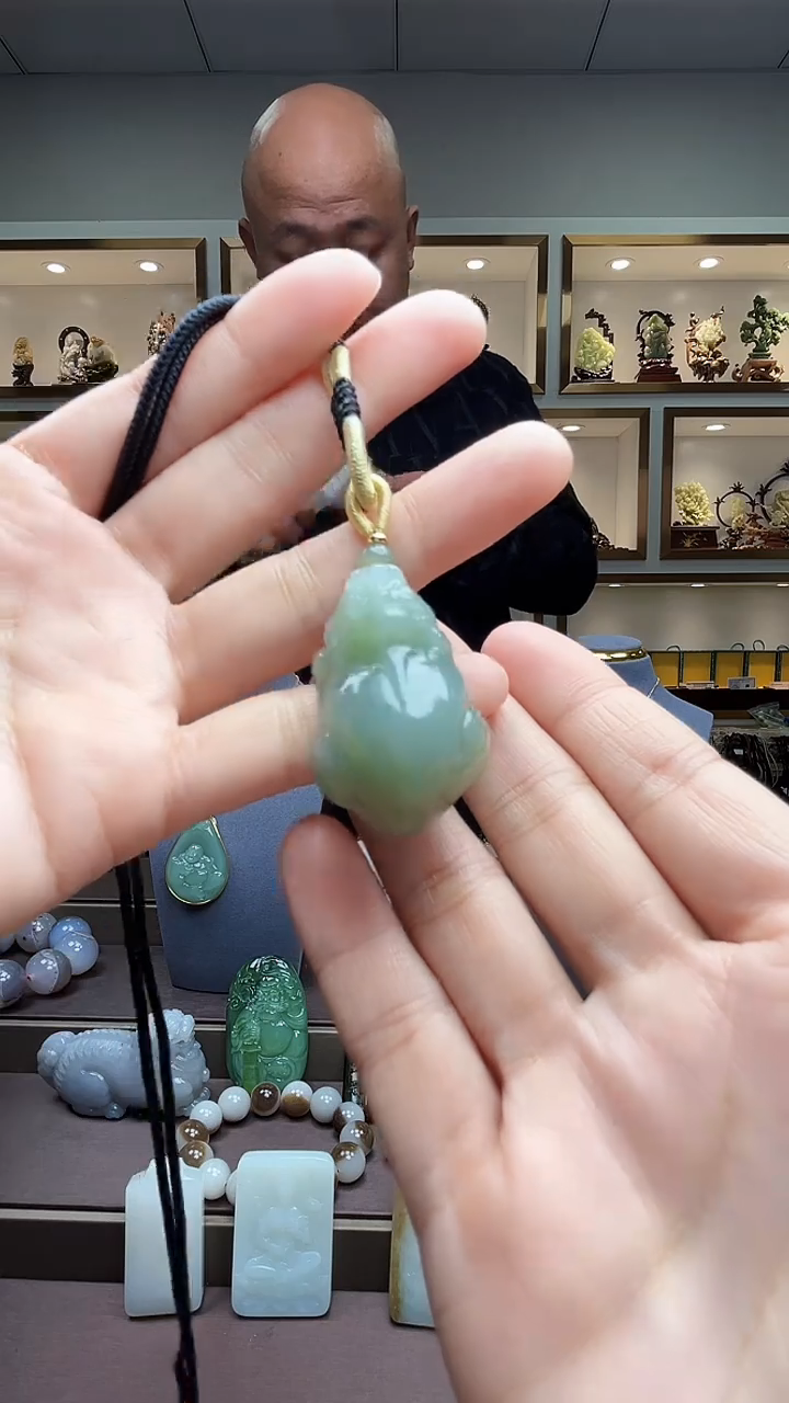 【闪购商品】和田玉颈饰未镶嵌苏