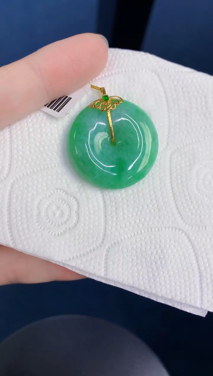 颈饰18K金镶嵌翡翠天然翡翠缅甸A货