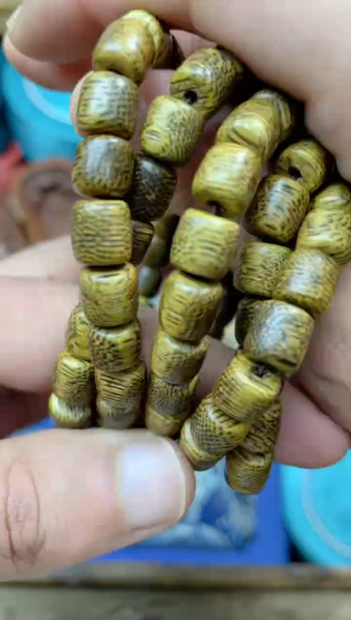 【闪购商品】大叶紫檀（黑酸枝木类）点击链接下单即可