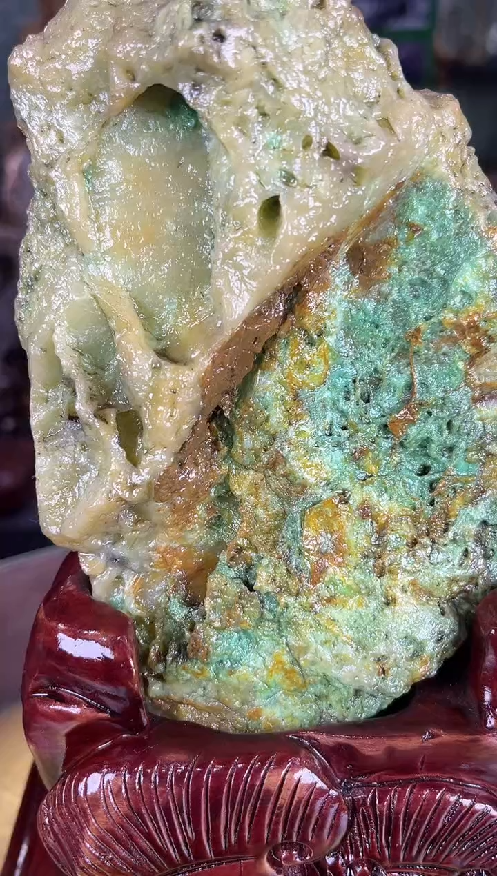 缅甸天然缅绿摆件