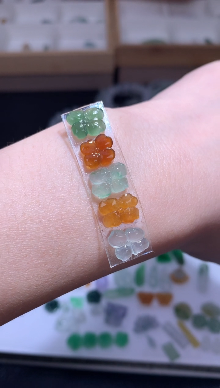 未镶嵌定制翡翠花花