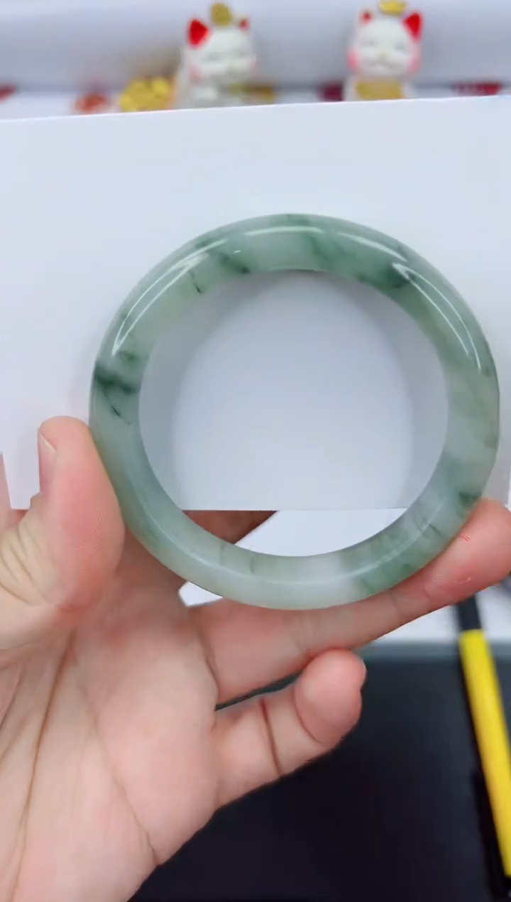 【闪购商品】石英质玉手镯未镶嵌3392-55