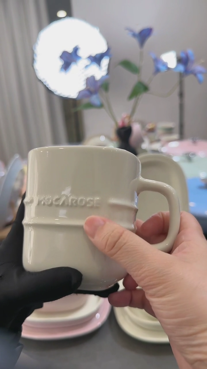 【闪购商品】瓷奶油白300毫升-1个