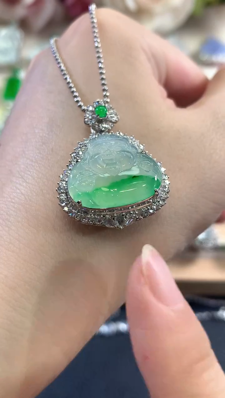 吊坠(不含链)18K金镶嵌翡翠d100  