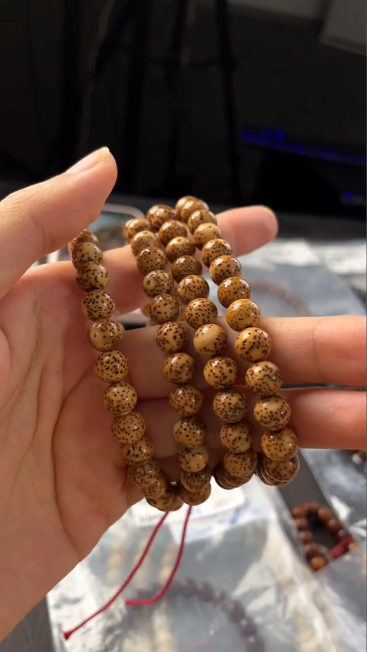 星月菩提吊坠精工级粉皮浅珀圆珠8长串