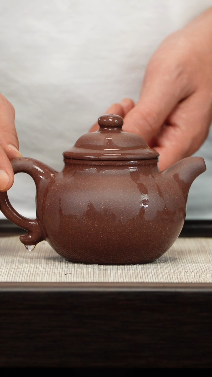 茶壶紫砂手磨料莲子