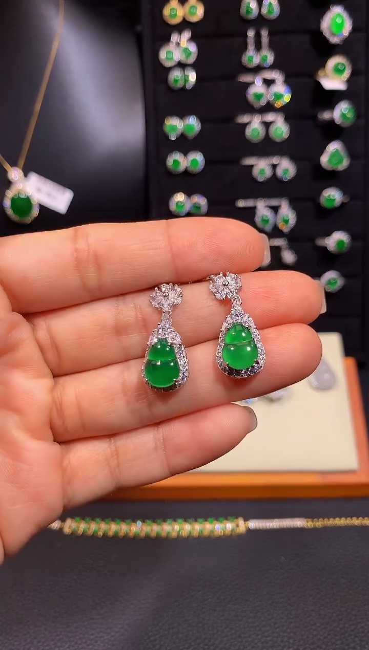 【闪购商品】翡翠耳饰银S925镶嵌多样性