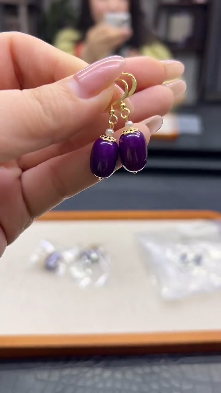 14K金镶嵌苏纪石（舒俱来）耳饰E924