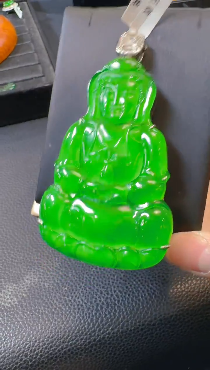 吊坠(赠链)银S925镶嵌翡翠天然A货翡翠