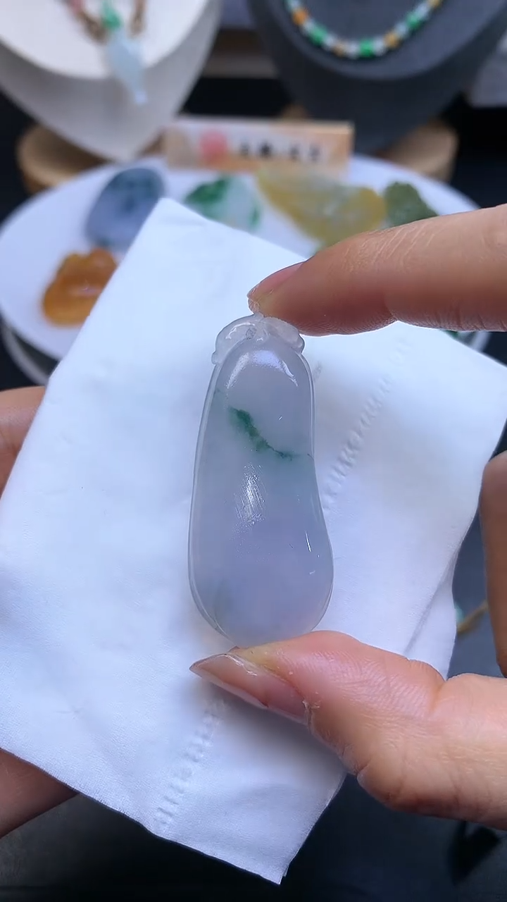 【闪购商品】翡翠颈饰未镶嵌翡翠