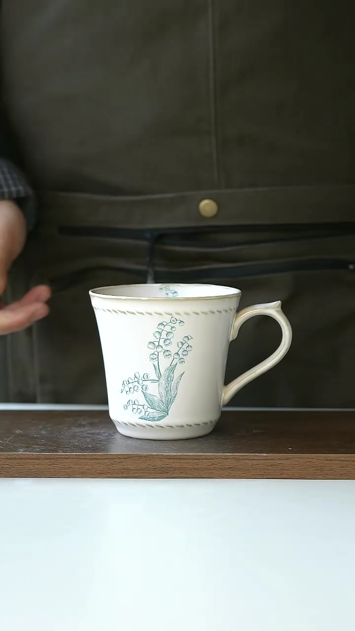 【闪购商品】陶瓷微瑕铃兰马克杯350ml@4-1@