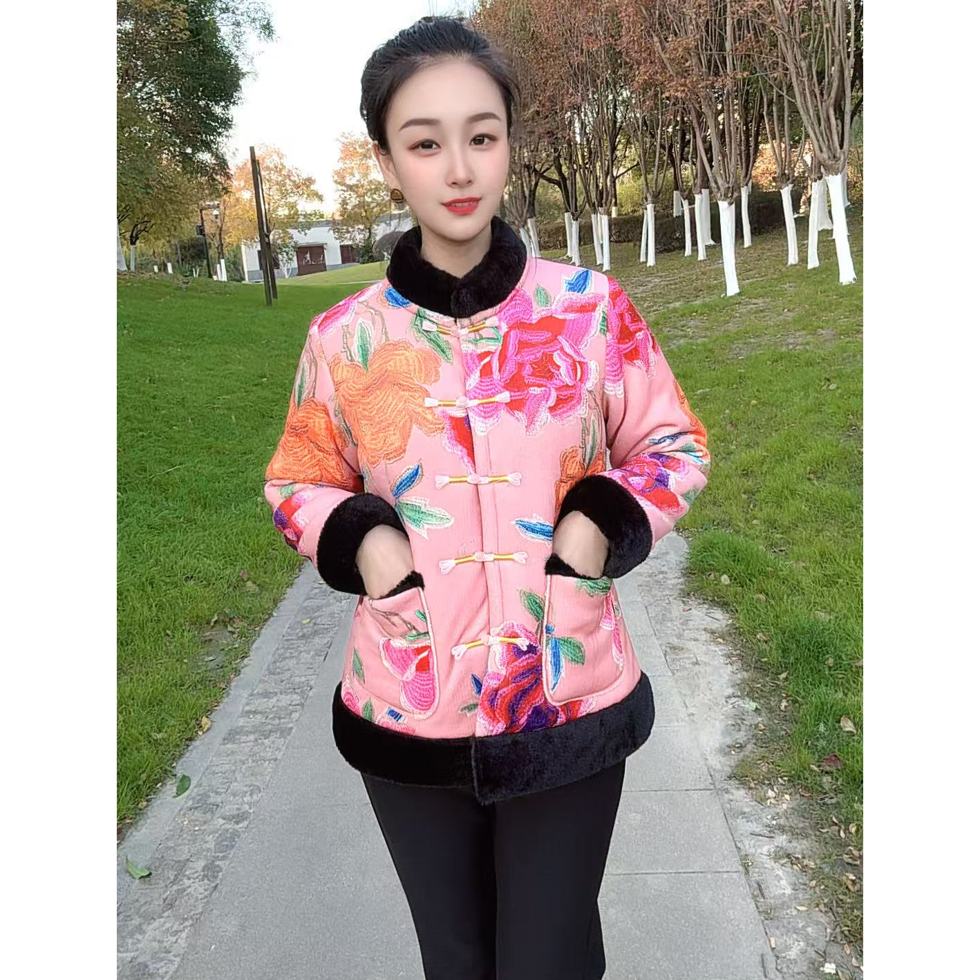 涵姐服饰～新中式国风盘扣黑边加绒加厚棉服女士印花冬季时尚保暖