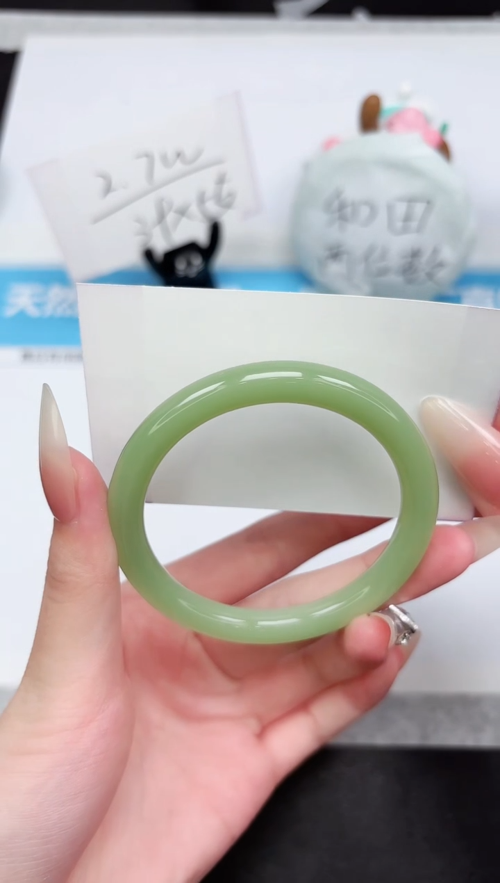 石英质玉手镯未镶嵌P203-56.9