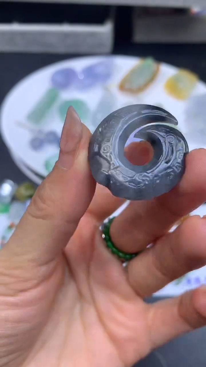 【闪购商品】定制翡翠未镶嵌翡翠