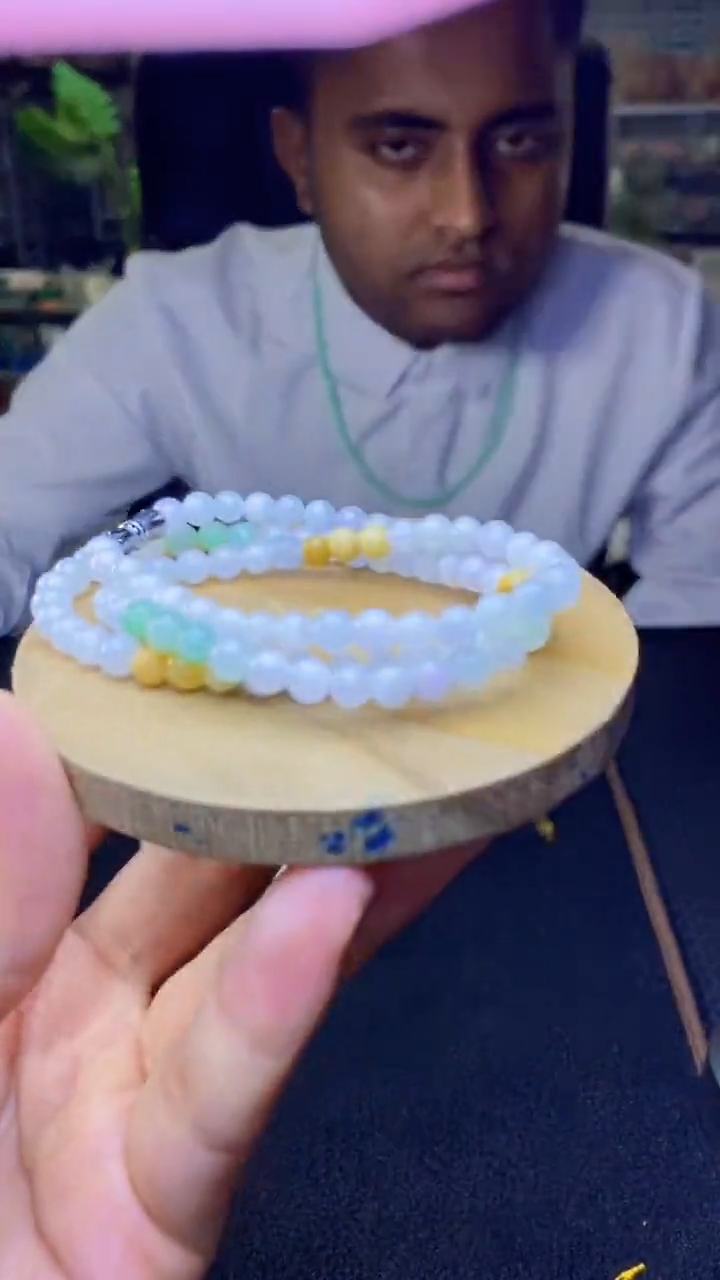 定制翡翠未镶嵌天然缅甸A货翡翠，多样性发货，拍一发一