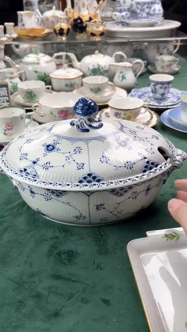 【闪购商品】瓷片哥本哈根半蕾丝大号汤锅