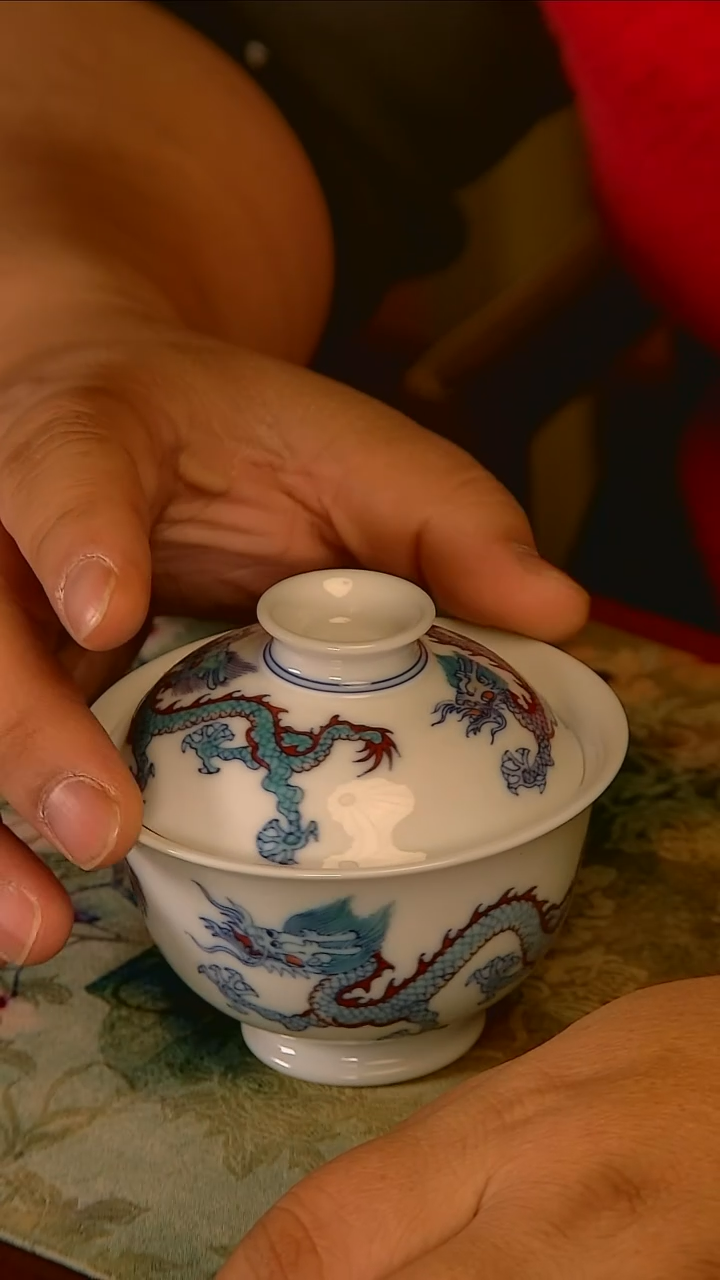 杯手工手绘杯杯很美丽