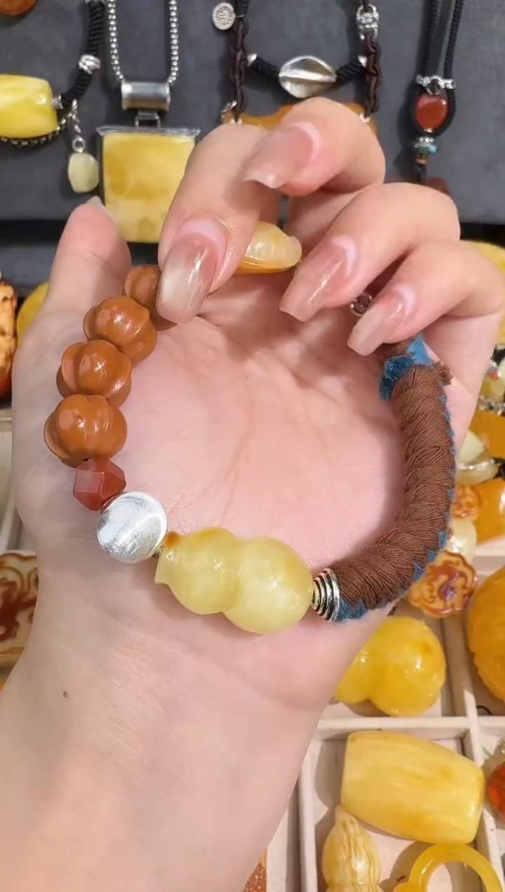 裸石琥珀未镶嵌橙**光琥珀