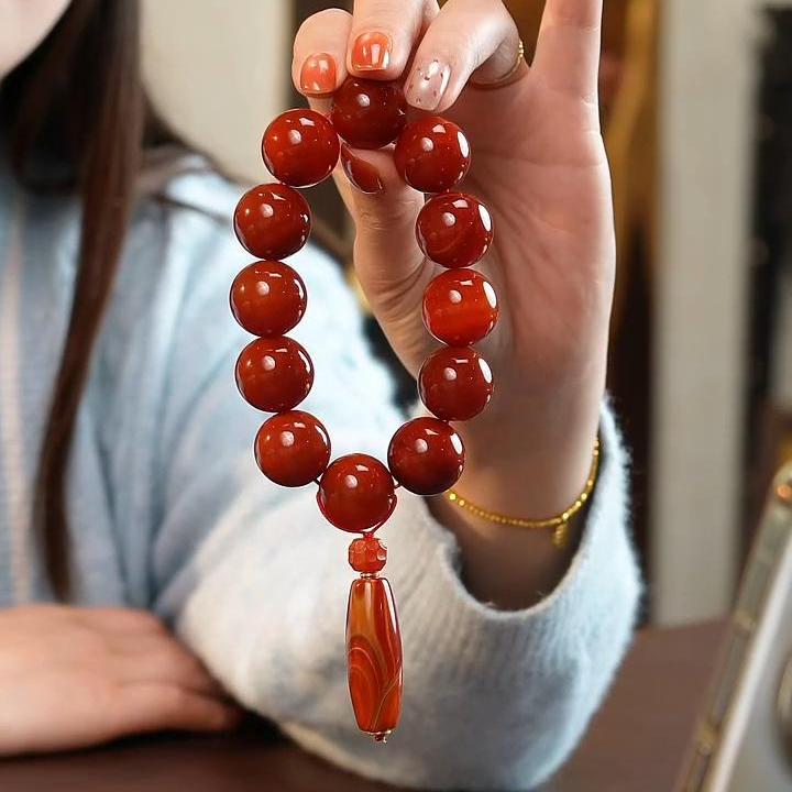 蚁王-宝山南红手串2.0