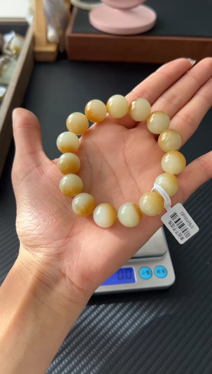 未镶嵌手串和田玉若羌微色差卡14L