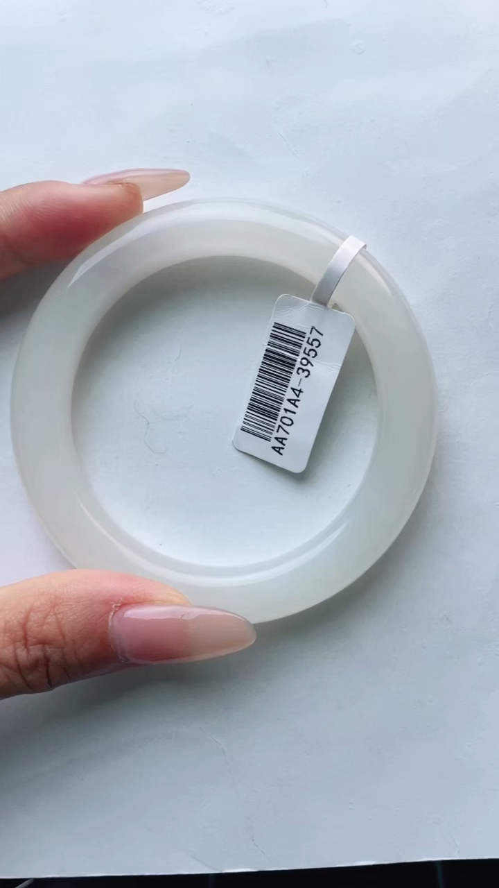 和田玉手镯未镶嵌57