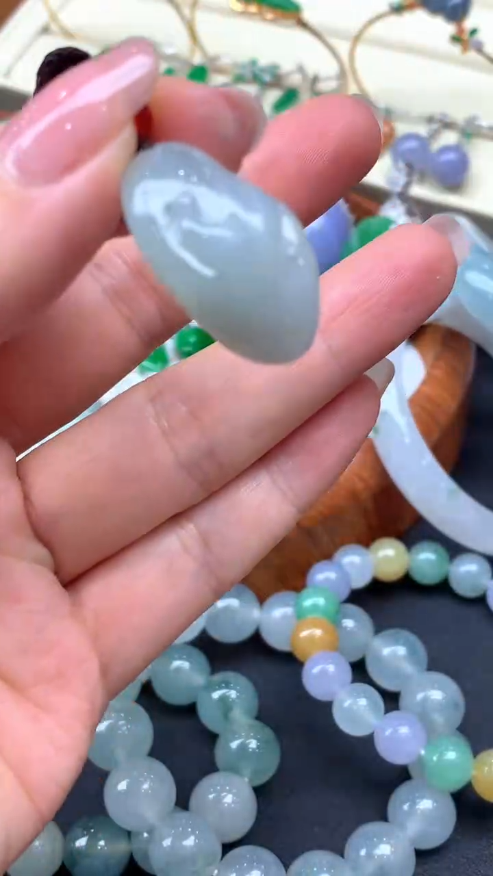 【闪购商品】翡翠颈饰未镶嵌2-天然翡翠