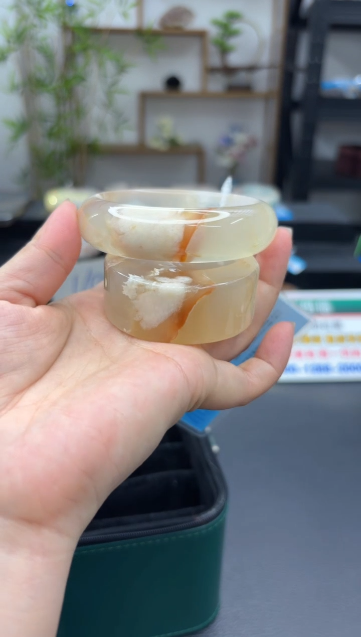 【闪购商品】石英质玉手镯未镶嵌C815(57圈赠送镯心)