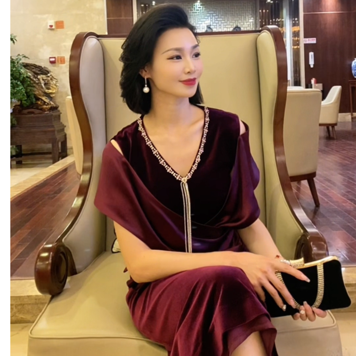 0114—喜妈妈喜婆婆礼服高端大气轻奢显瘦结婚连衣裙