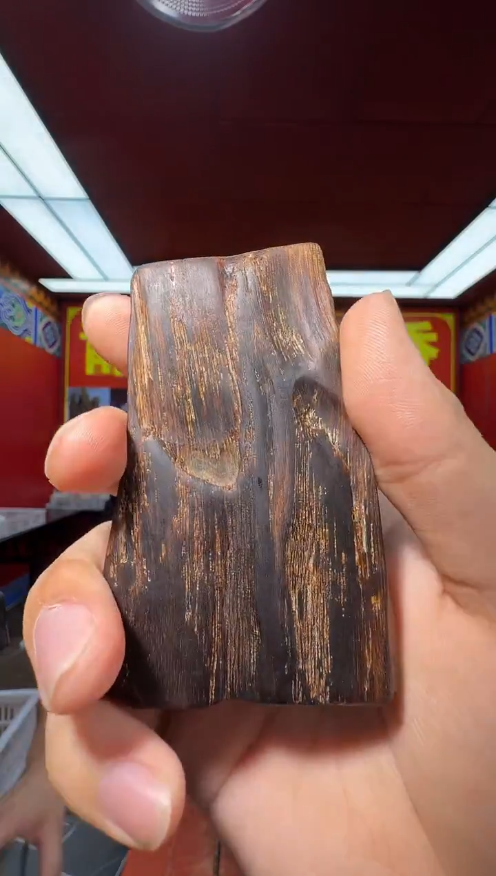 沉香吊坠e41红土多样性发一