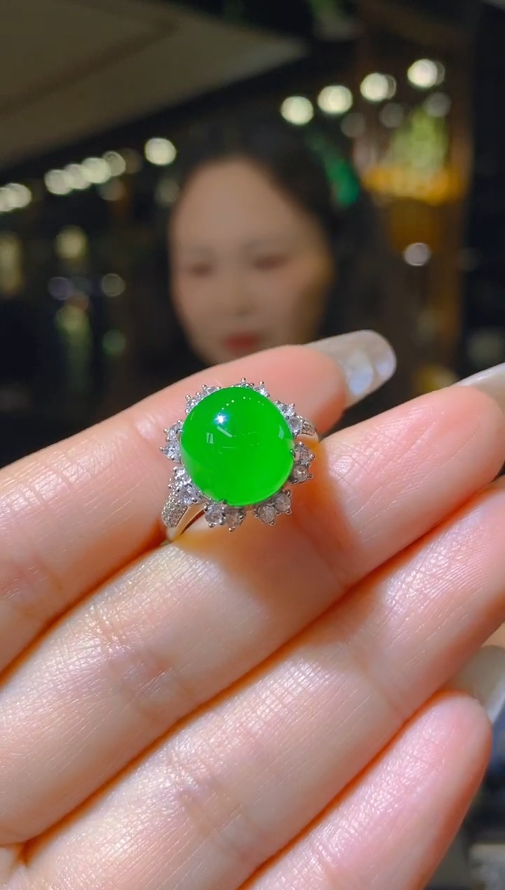 【闪购商品】翡翠戒指18K金镶嵌023   