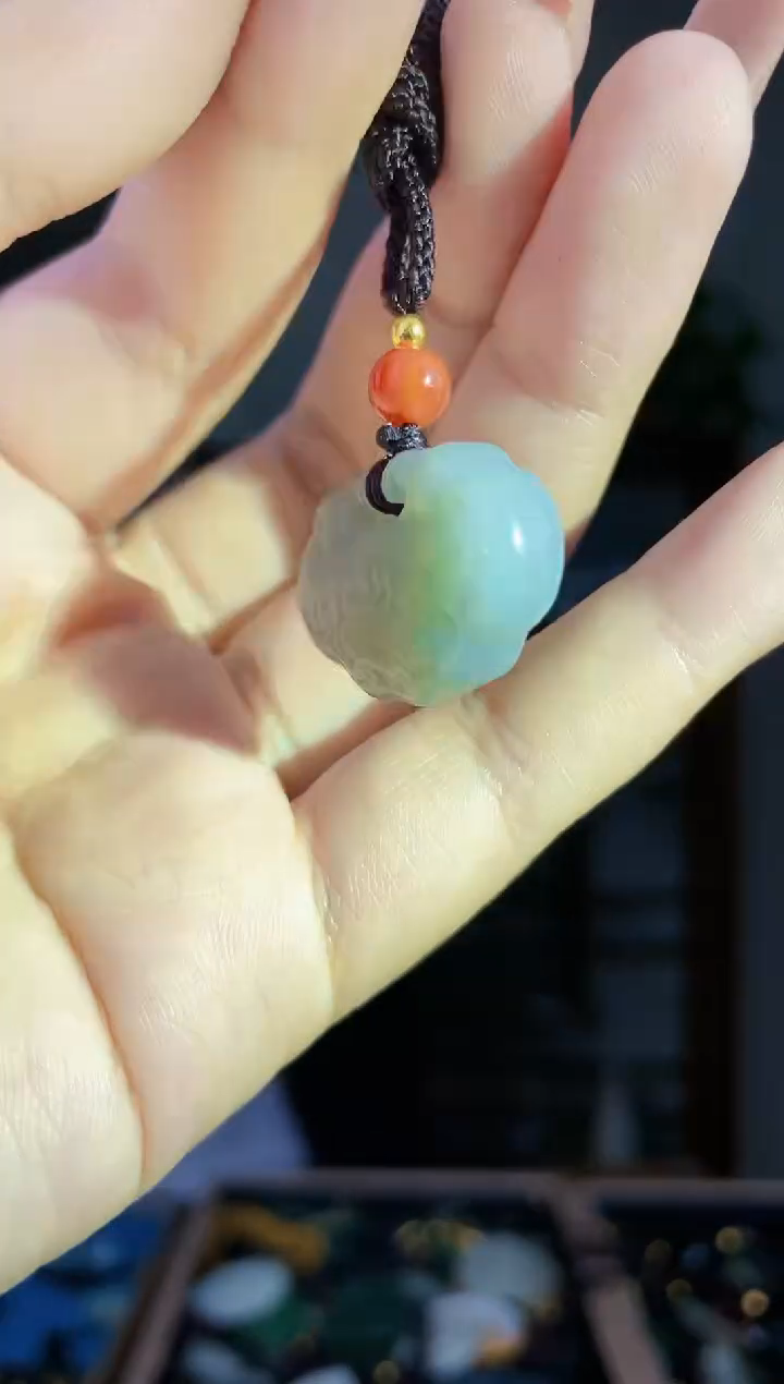 未镶嵌和田玉挂件拍一发一，多样性发货！
