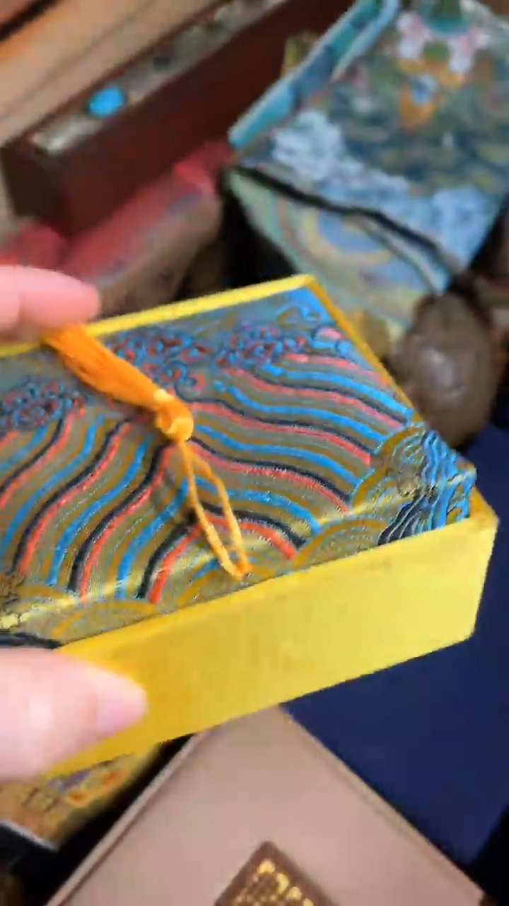 【闪购商品】香榧木德诚精品专属摆件