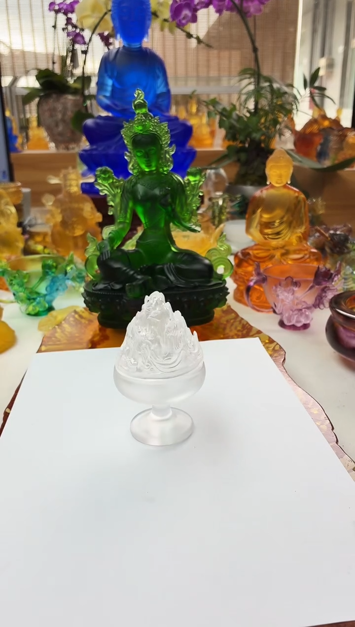 手工艺品琉璃白色博山炉10*6*4公分
