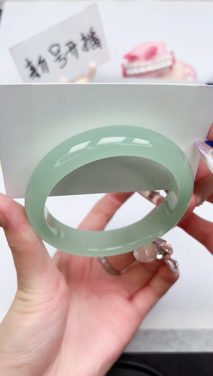 石英质玉手镯未镶嵌319-60