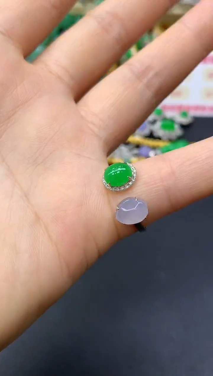 18K金镶嵌戒指翡翠260-中国好珍宝