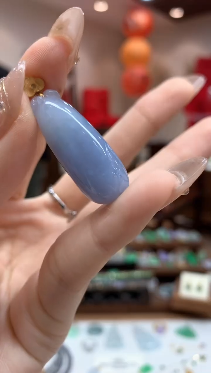 【闪购商品】翡翠吊坠(不含链)18K金镶嵌福瓜