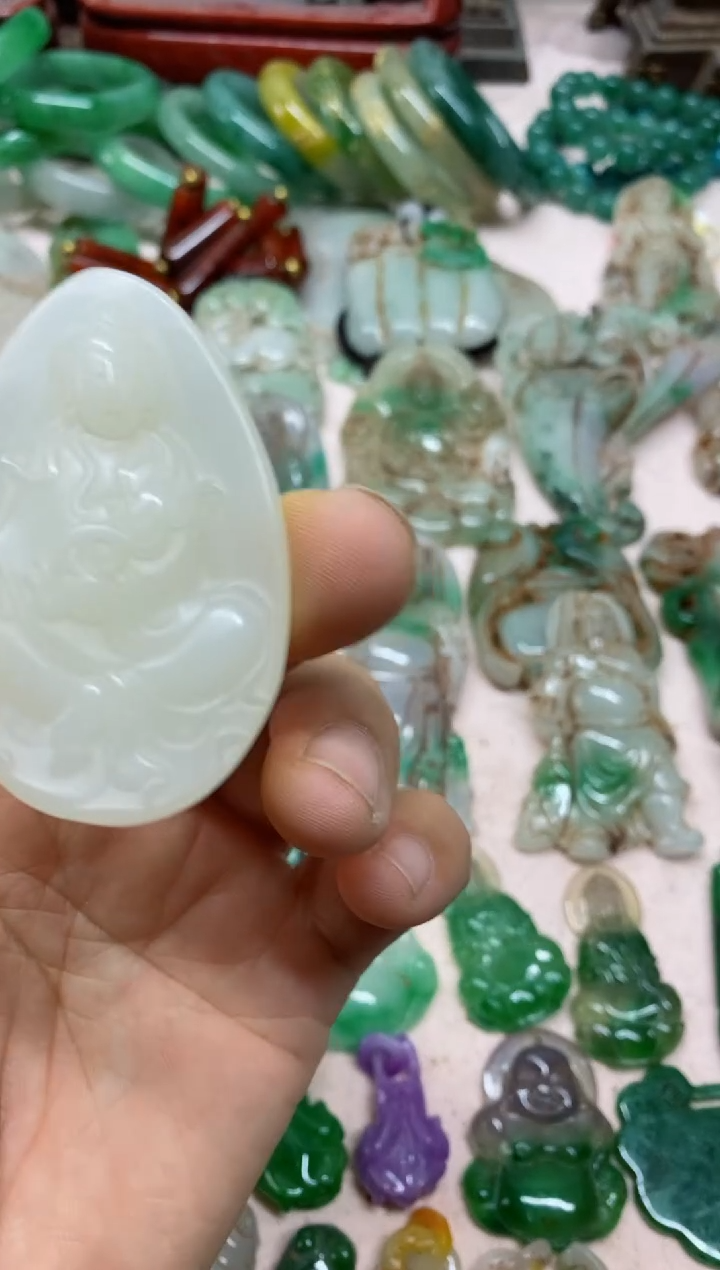 【闪购商品】38直播间的实时画面