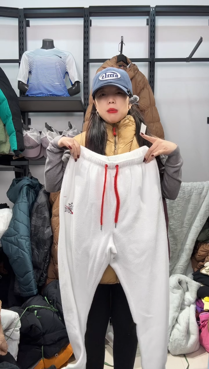 2249闪购编码  运动卫衣裤以直播间过款为准 尺码  ·  170