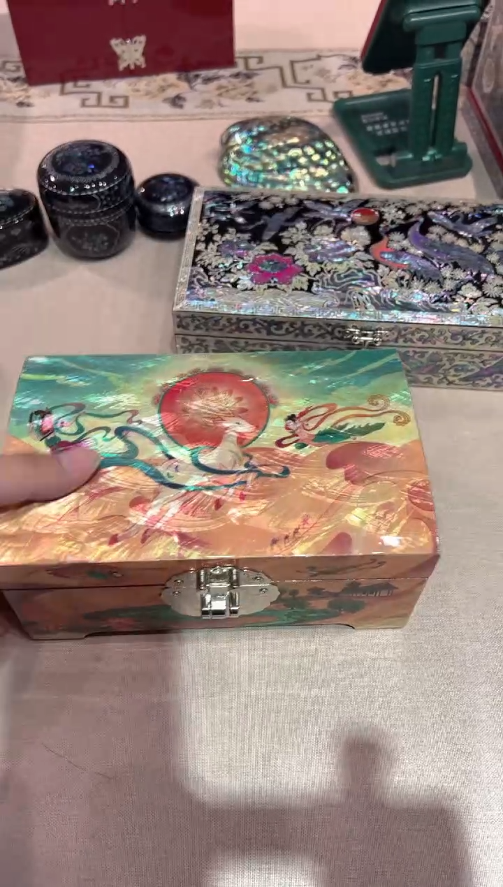 【闪购商品】弘贝雅螺钿漆器文化馆