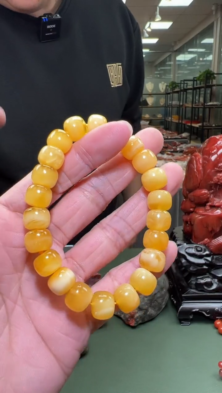 【闪购商品】蜜蜡手串未镶嵌一条约11mm 多样性发货