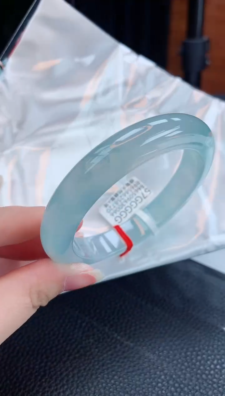 【闪购商品】翡翠手镯未镶嵌缅甸天然翡翠A货手镯